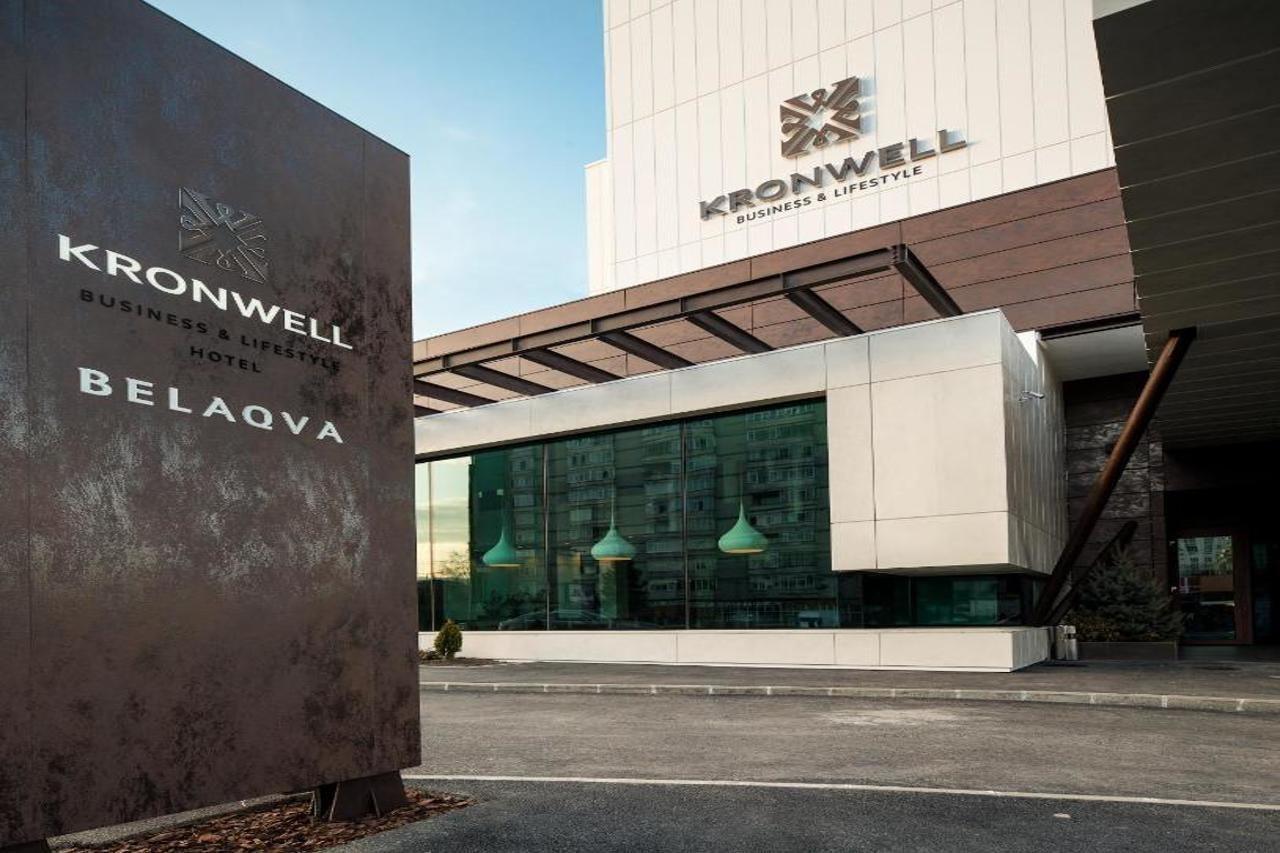 Kronwell Brasov Hotel Ngoại thất bức ảnh